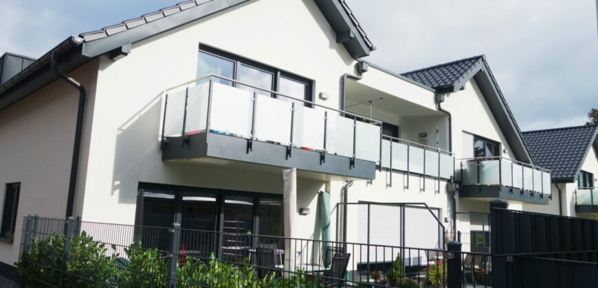 In d. Haag, schöne OG Wohnung, Nr. 17 rechts